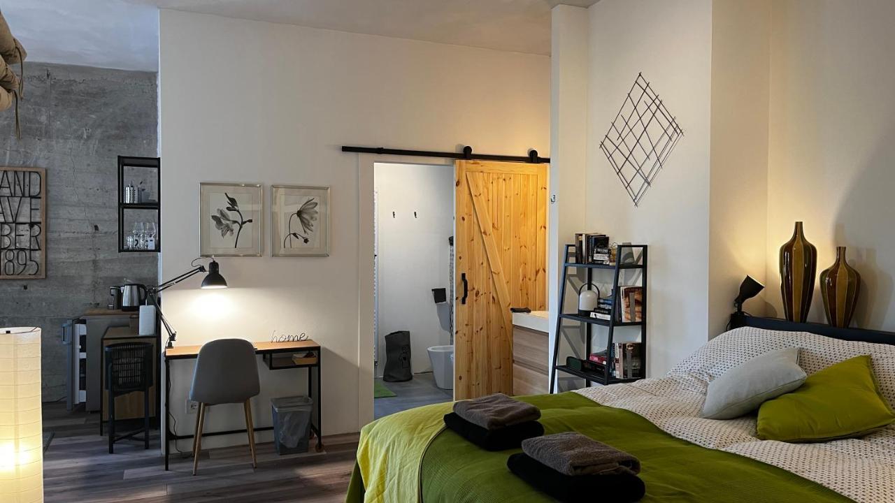 Cascina Giantino Suite Cantina - G A Y - M E N - O N L Y (Adults Only) Montegrosso d'Asti ภายนอก รูปภาพ