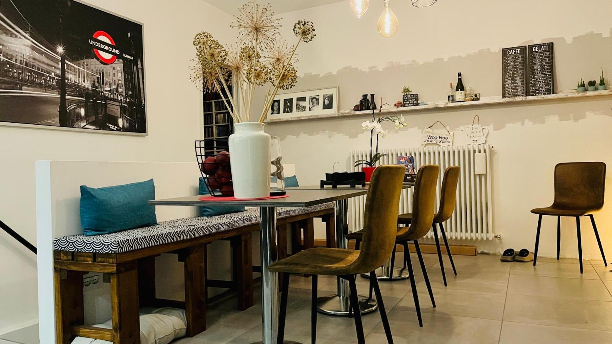 Cascina Giantino Suite Cantina - G A Y - M E N - O N L Y (Adults Only) Montegrosso d'Asti ภายนอก รูปภาพ