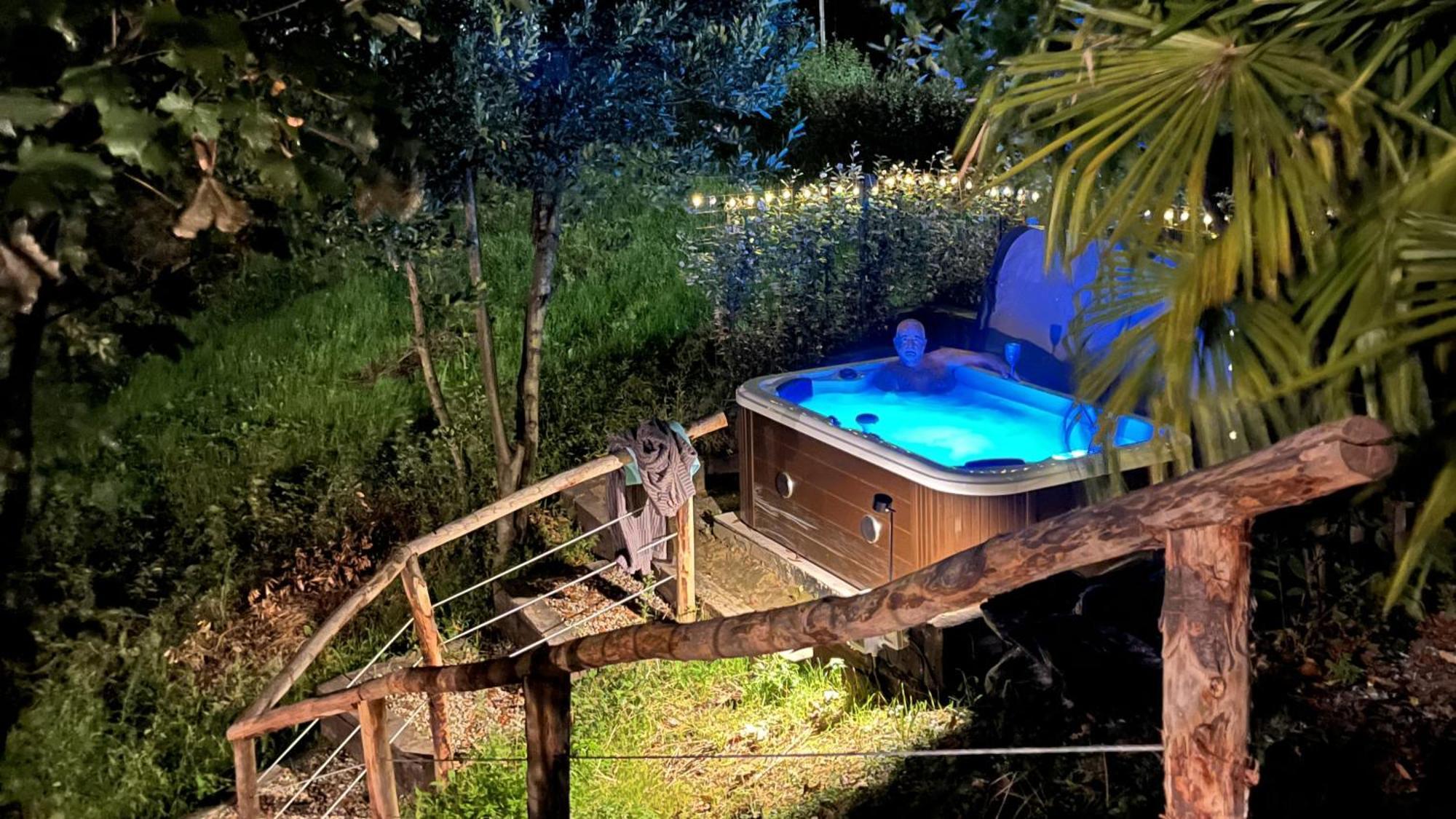 Cascina Giantino Suite Cantina - G A Y - M E N - O N L Y (Adults Only) Montegrosso d'Asti ภายนอก รูปภาพ